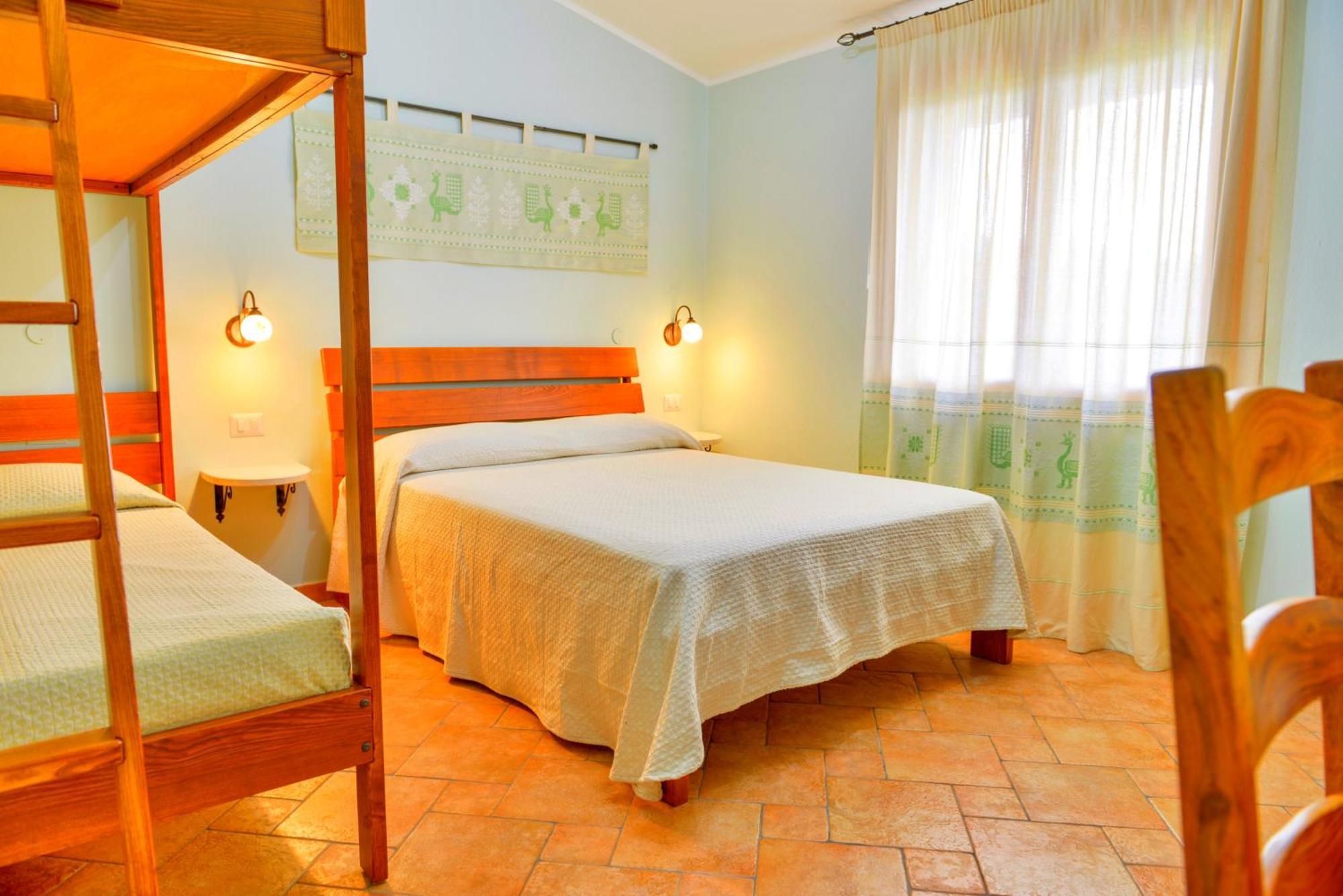 Nuraghe Bianco Bed & Breakfast Santa Maria la Palma Bagian luar foto