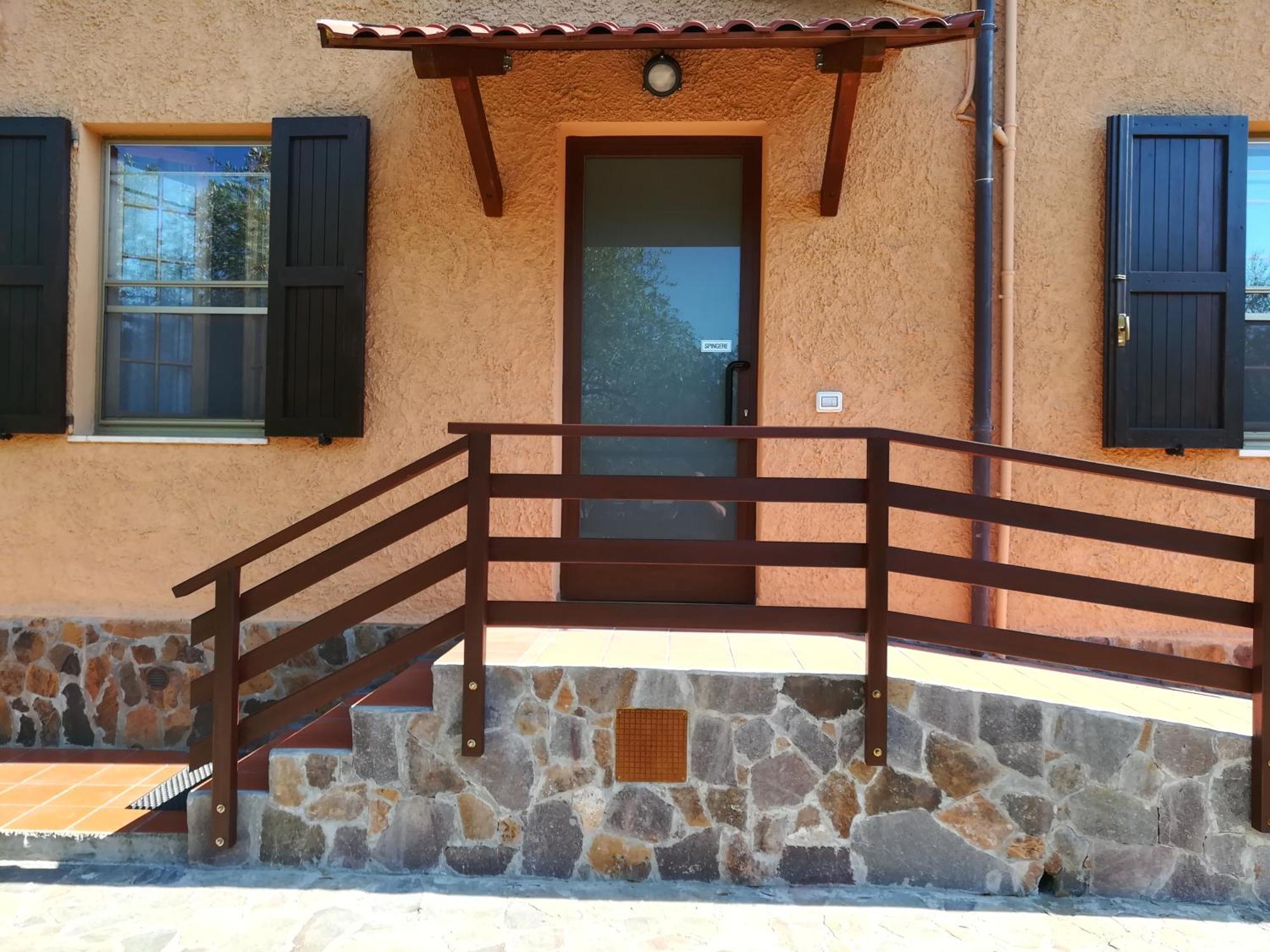 Nuraghe Bianco Bed & Breakfast Santa Maria la Palma Bagian luar foto